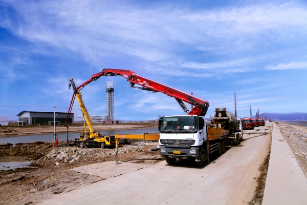 2013年6月10日海滨大道（徐圩新区段）建设现场
